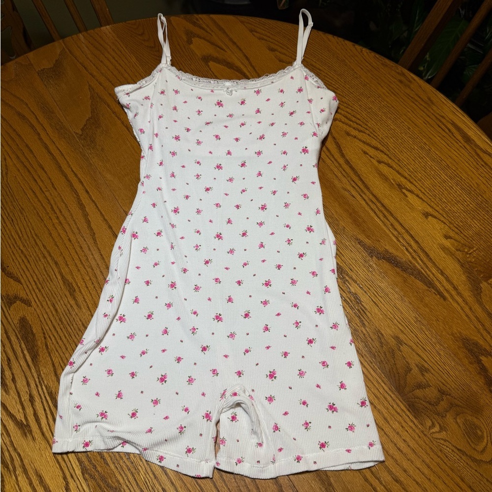 Skims Soft Lounge Lace Onesie Size Medium